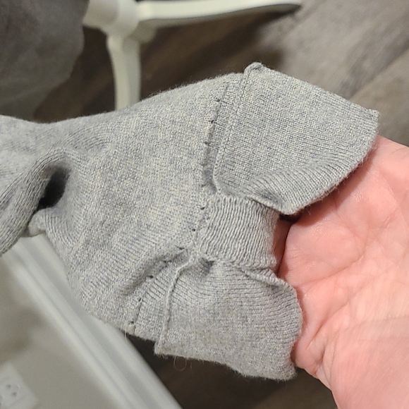 Kate Spade long grey vneck button up cardigan with bow cuffs cashmere bl… - Picture 5 of 7